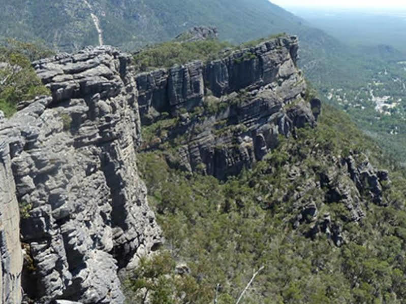 The Ledge Holiday House Halls Gap Extérieur photo